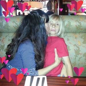 Meet your Posher, Stacey